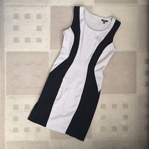 XOXO Ladies Work Dress, Size 5/6.